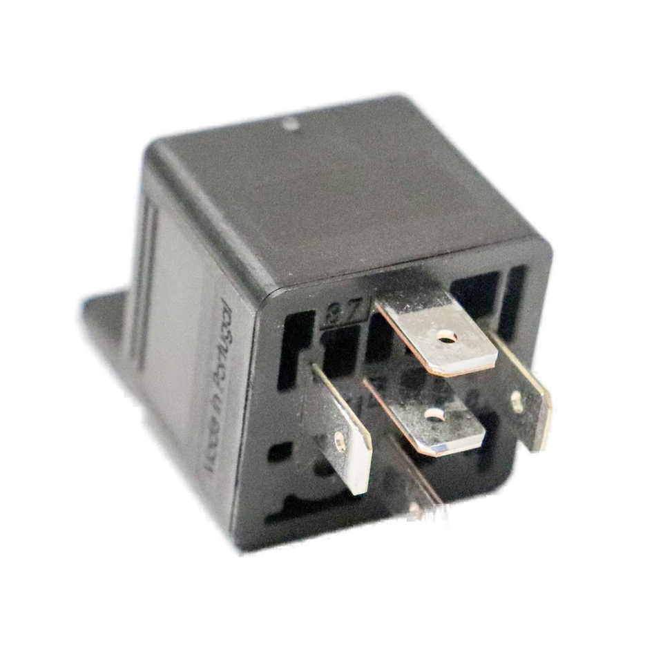 V23234A1001X033 - TE CONNECTIVITY / AMP AUTOMOTIVE RELAYS 1 FORM C 12V PLUG IN